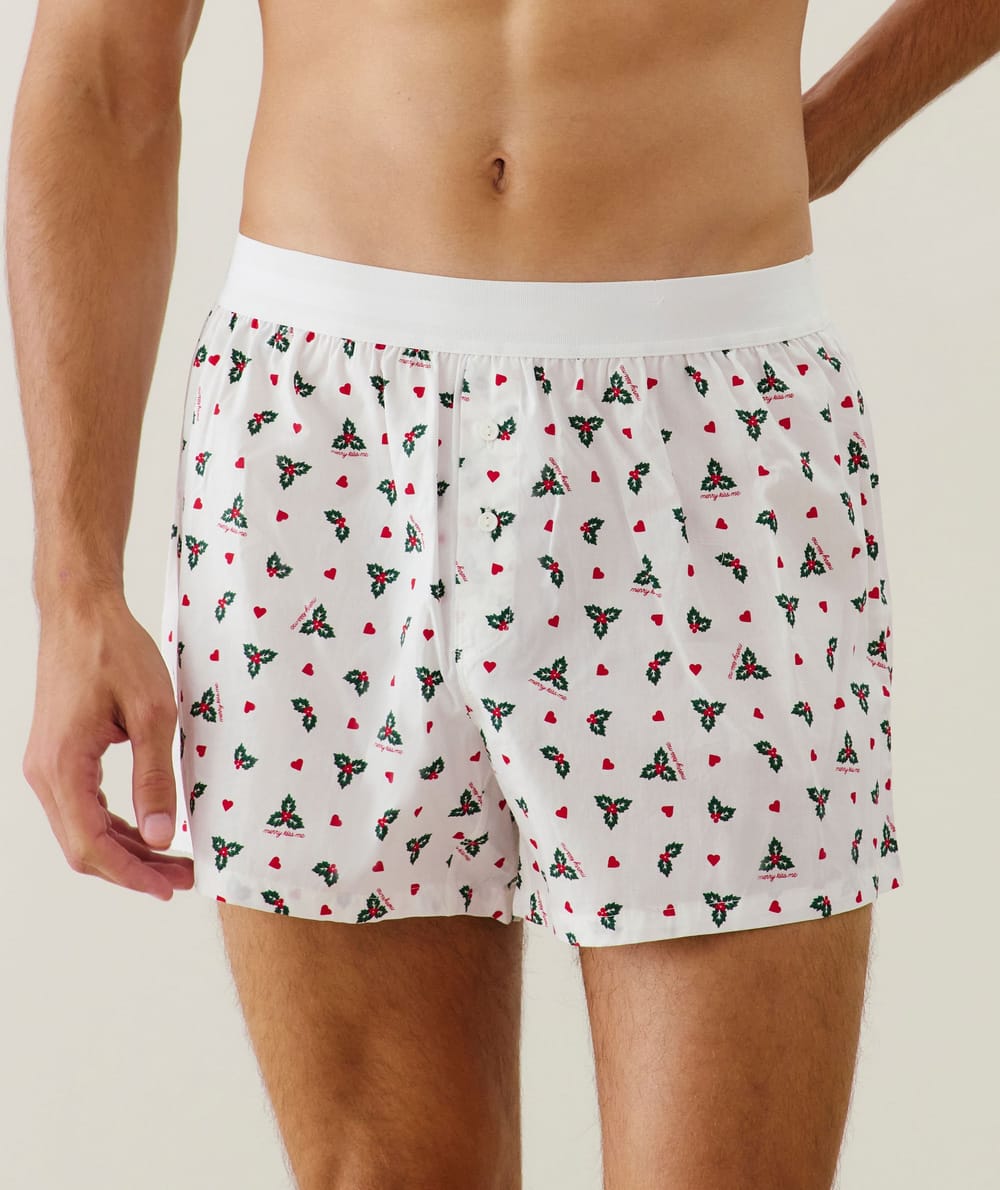 Cotton boxer shorts with holly and heart pattern;