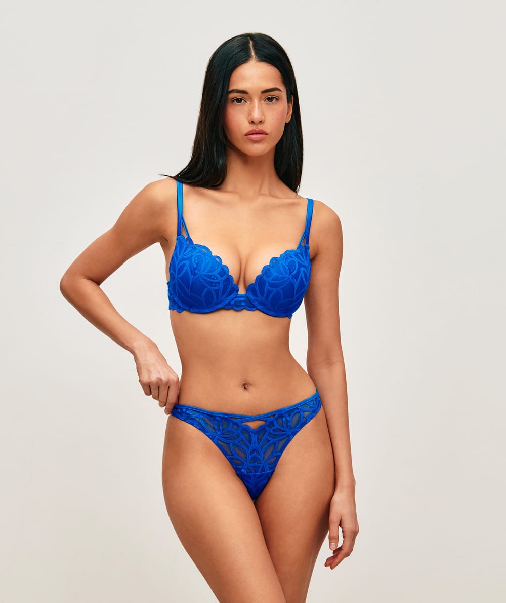 Sostenedor ultra push-up de encaje;