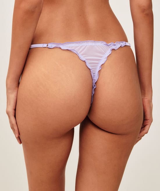 Cuerda de malla con nudos bordados;