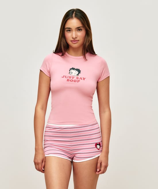 Pantalones cortos de forro polar de Betty Boop;