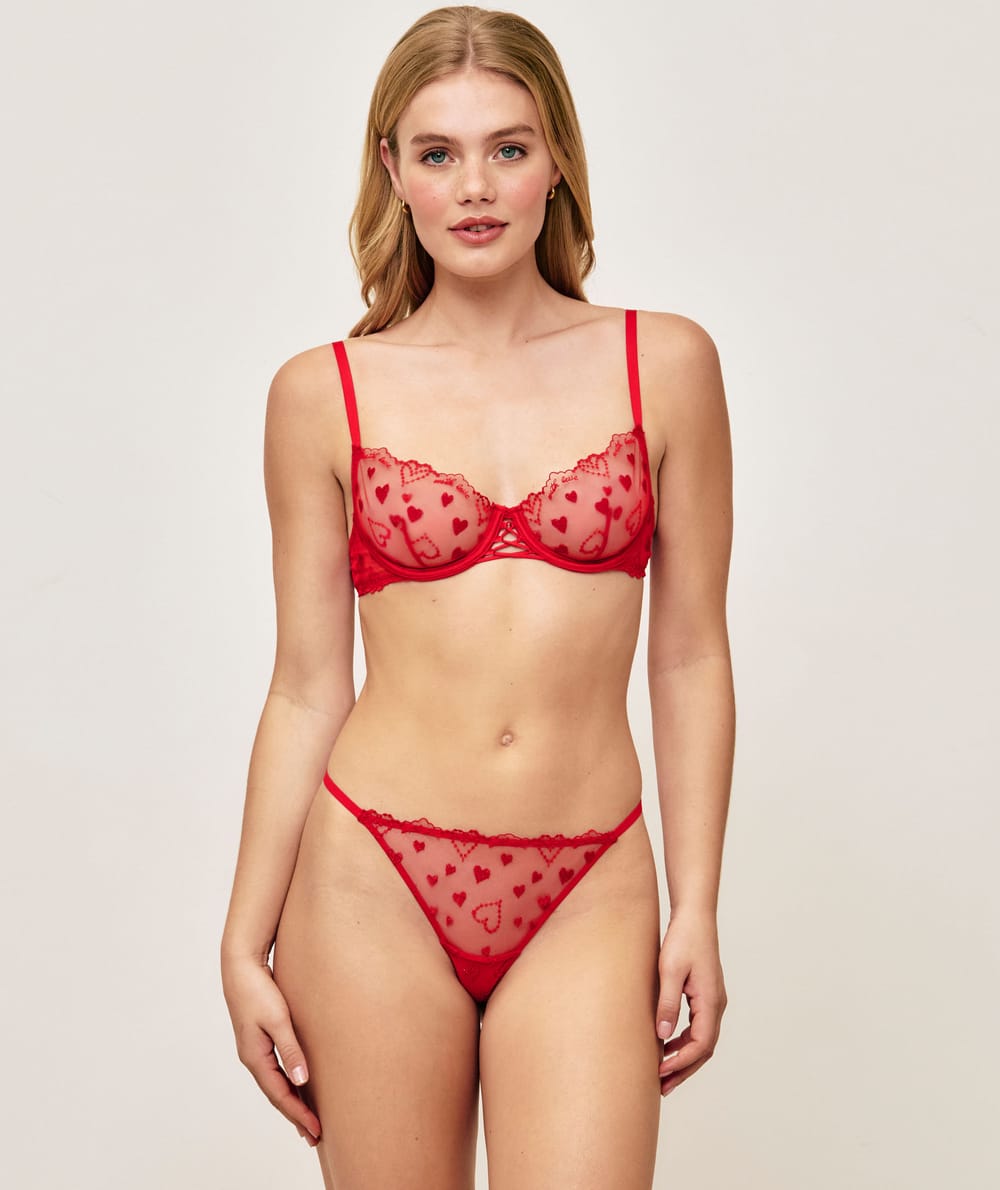 String mesh broderies c&oelig;urs;