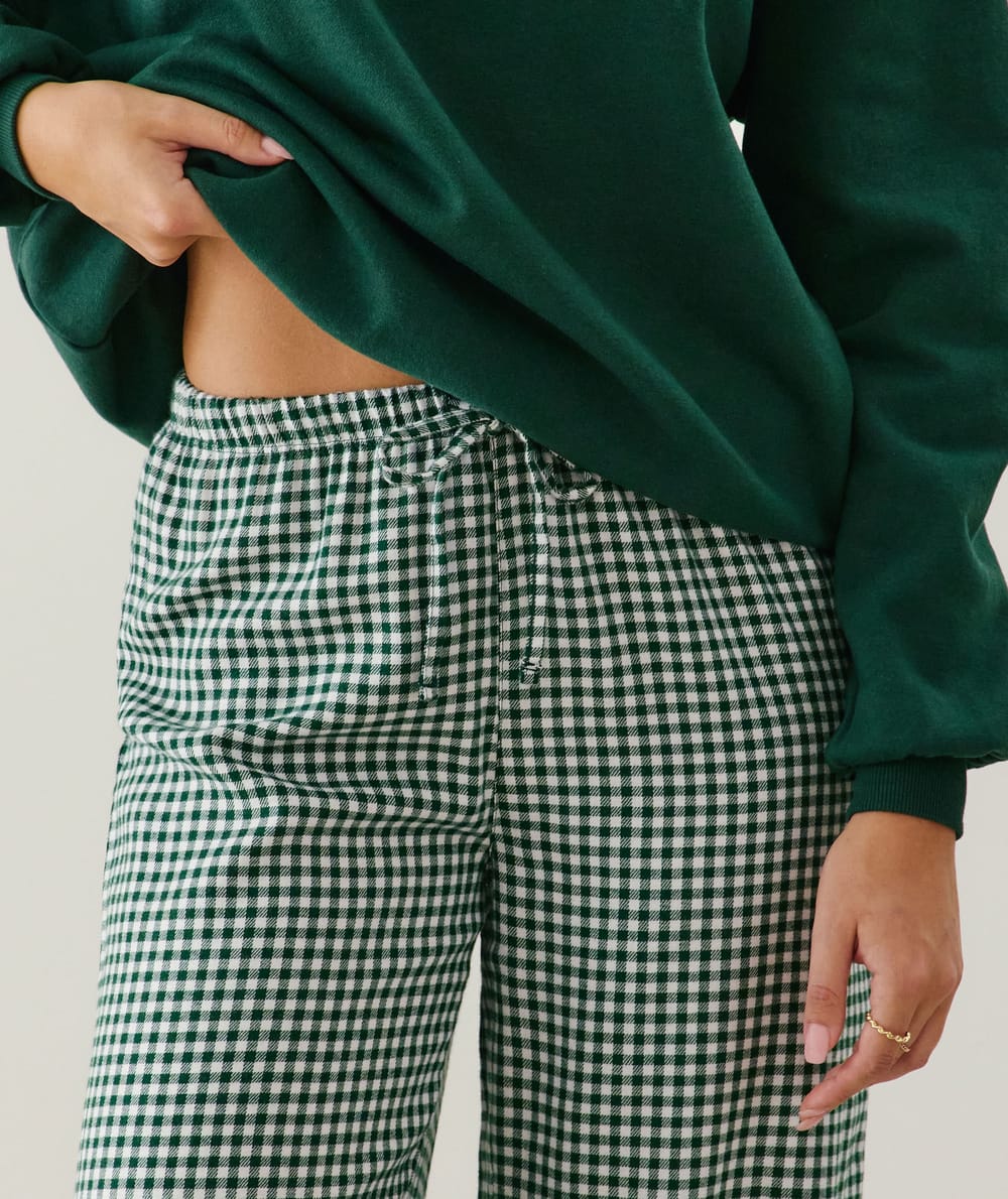 Ensemble sweatshirt molleton et pantalon flanelle;