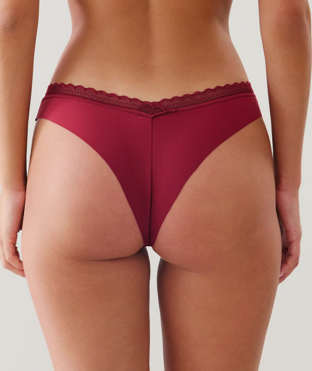 Tanga microfibre et dentelle;