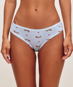 Set of 3 cotton patterned panties;