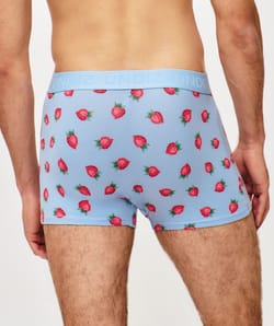 Cotton boxer shorts with strawberry print;