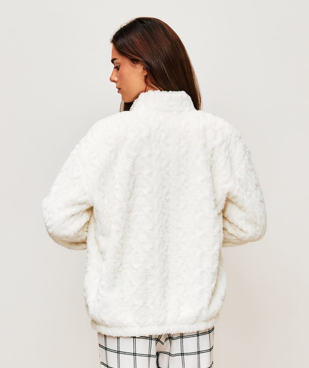 Veste en polaire torsad&eacute;e;