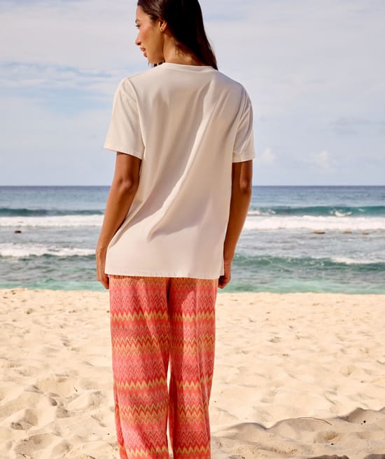 sparkling crochet pants;