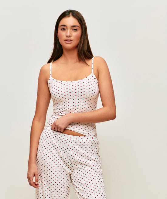 Jersey top with heart patterns;