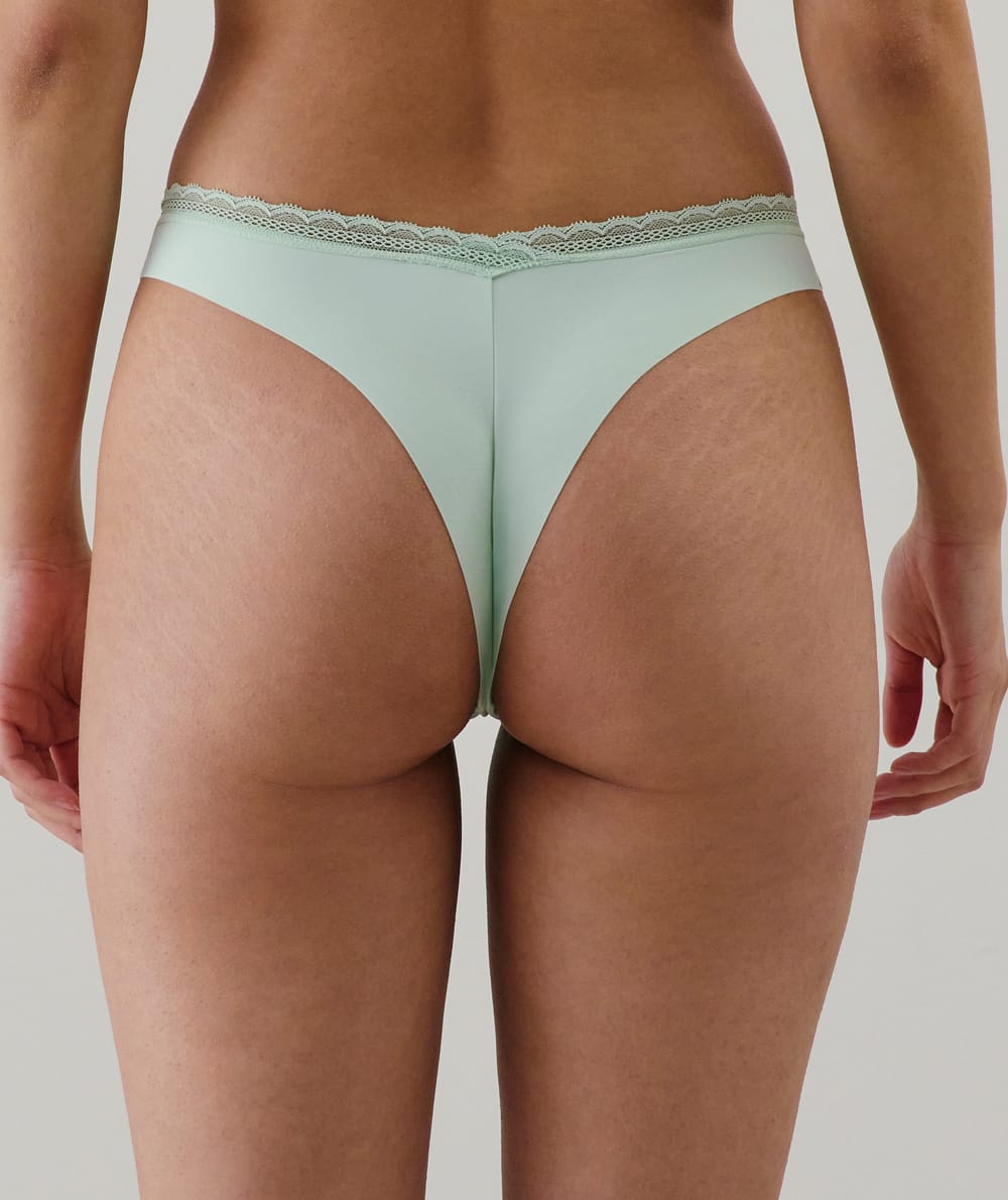 Microfibre and lace thong;