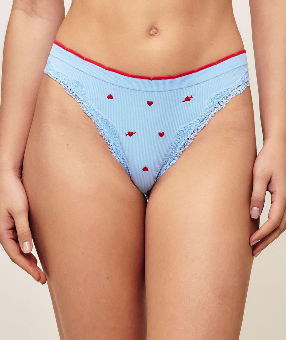 Tanga broderies c&oelig;urs;