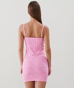 Seamless nightdress;
