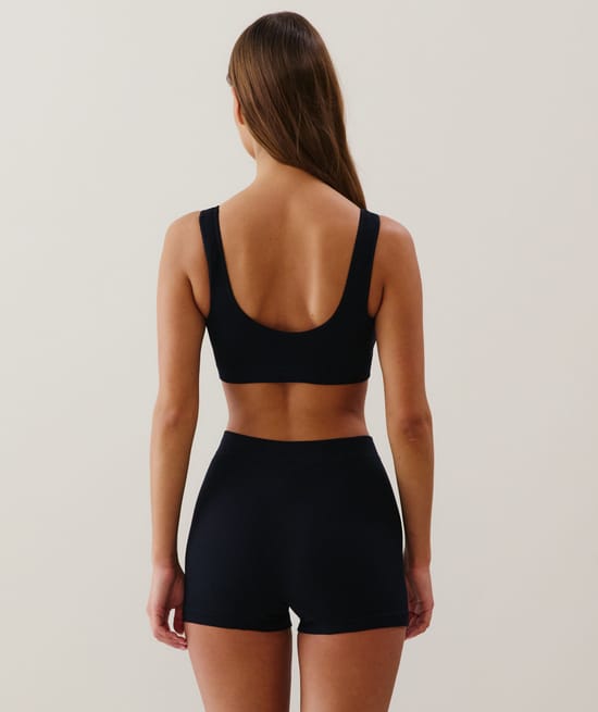 Seamless bra;