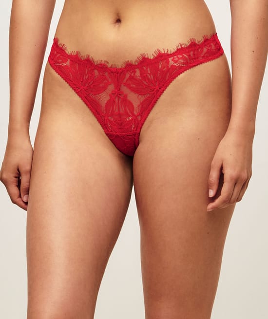 String en dentelle;