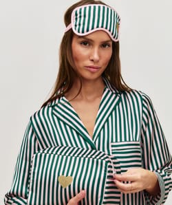 Neceser a rayas de satén;