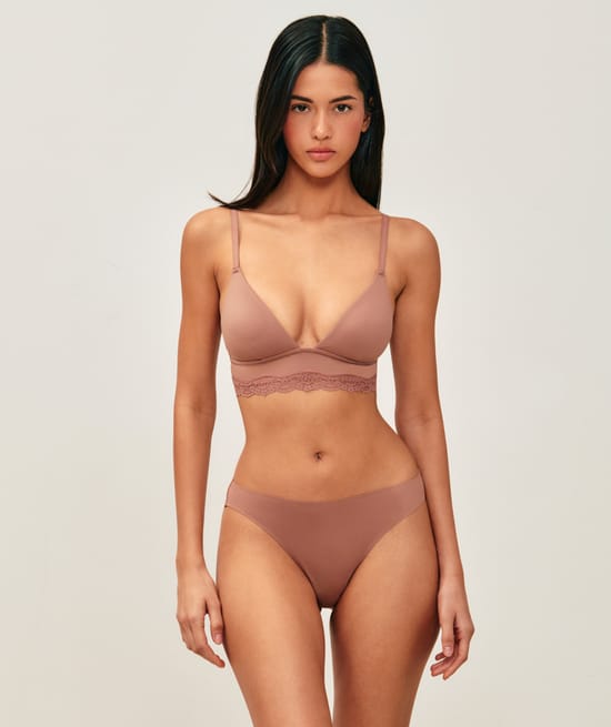 Microfiber and lace thong;
