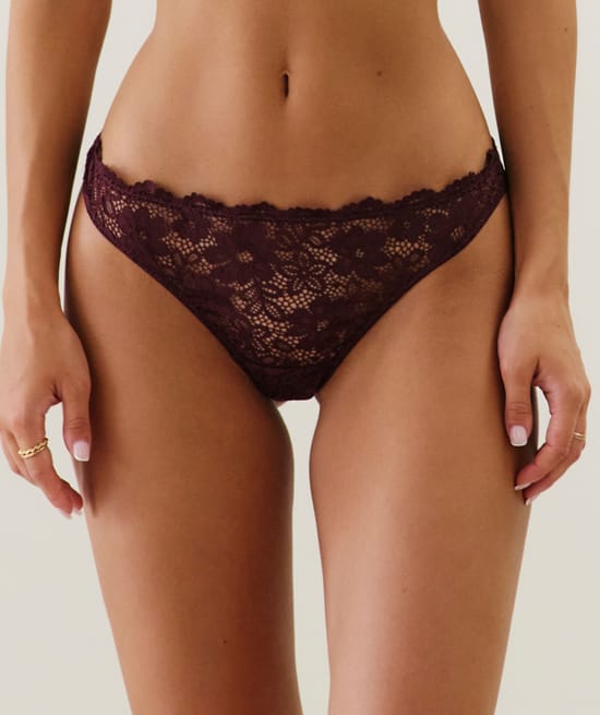 Lace thong;