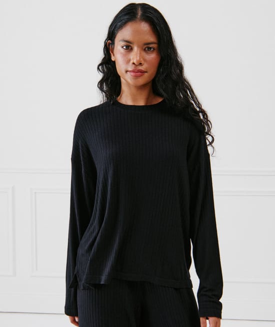 Knitted top;