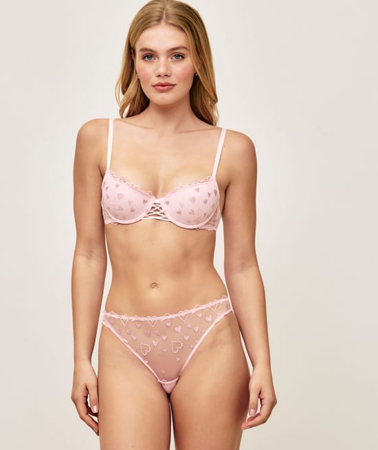 Tanga en tulle avec broderies;