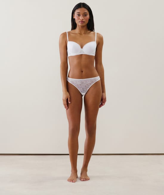 Soutien-gorge à coque fine en dentelle florale;