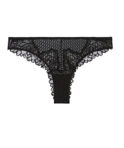 Tanga dentelle;