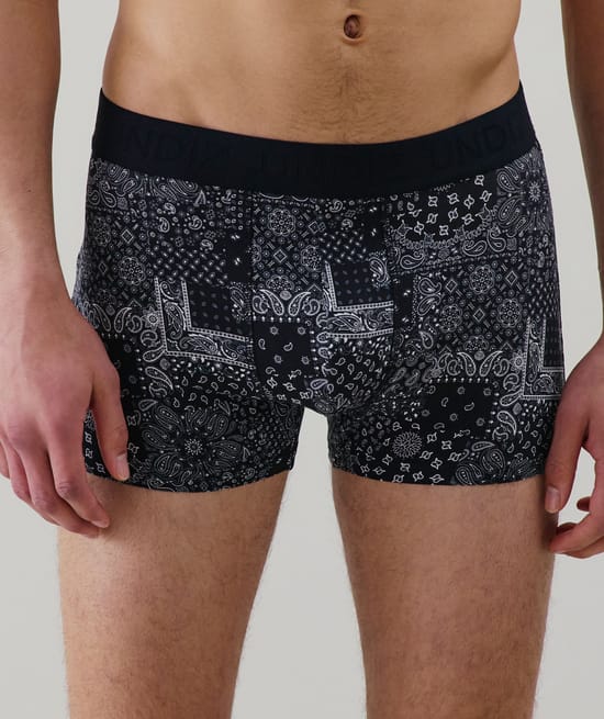 Cotton boxer shorts with pattern;