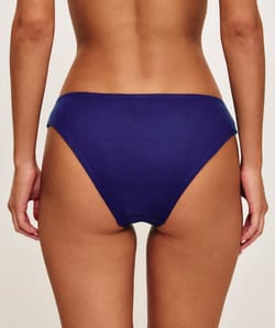 Pack of 3 cotton panties;