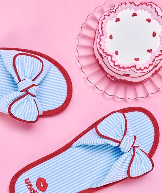 Chaussons n&oelig;uds &agrave; rayures;