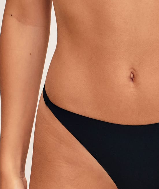 Tanga de sport en microfibre;