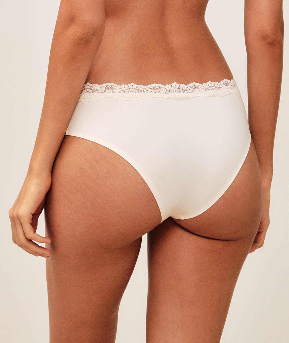 Shorty en microfibre et dentelle;