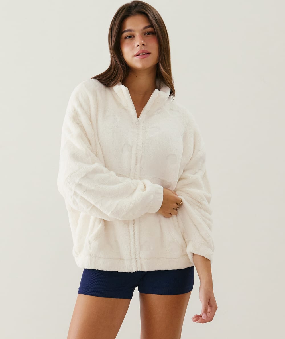 Veste polaire à motifs cœurs;