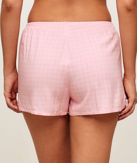 Short &agrave; carreaux;
