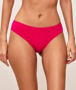 Pack of 3 colorful printed cotton panties;