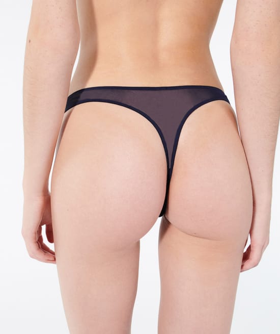 Lace thong;