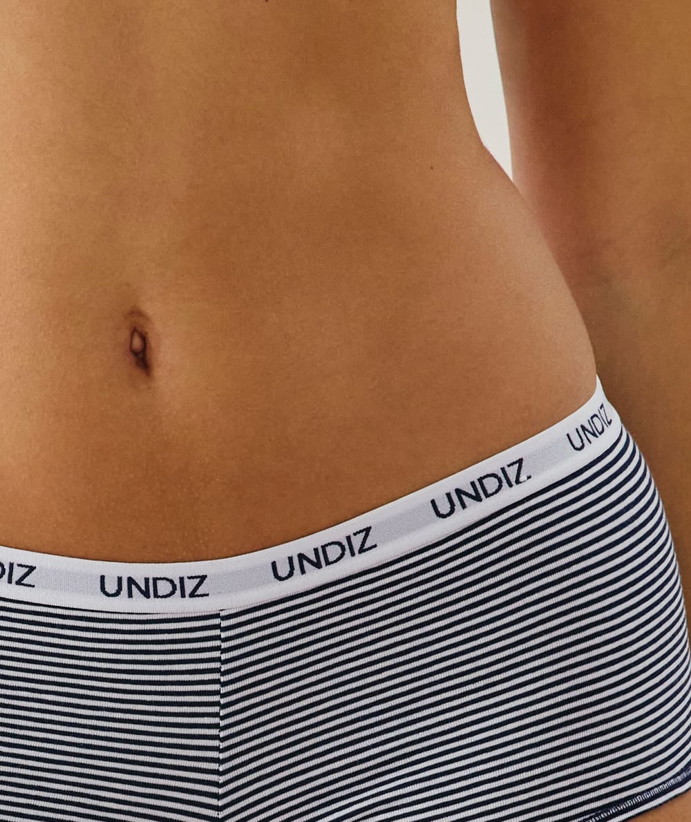 Cotton Shorts;