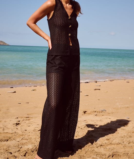 Pantalon droit crochet avec short int&eacute;gr&eacute;;