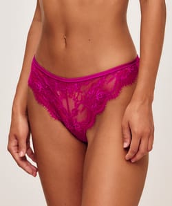 Lace thong;