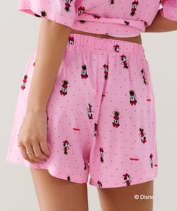 Short Minnie;