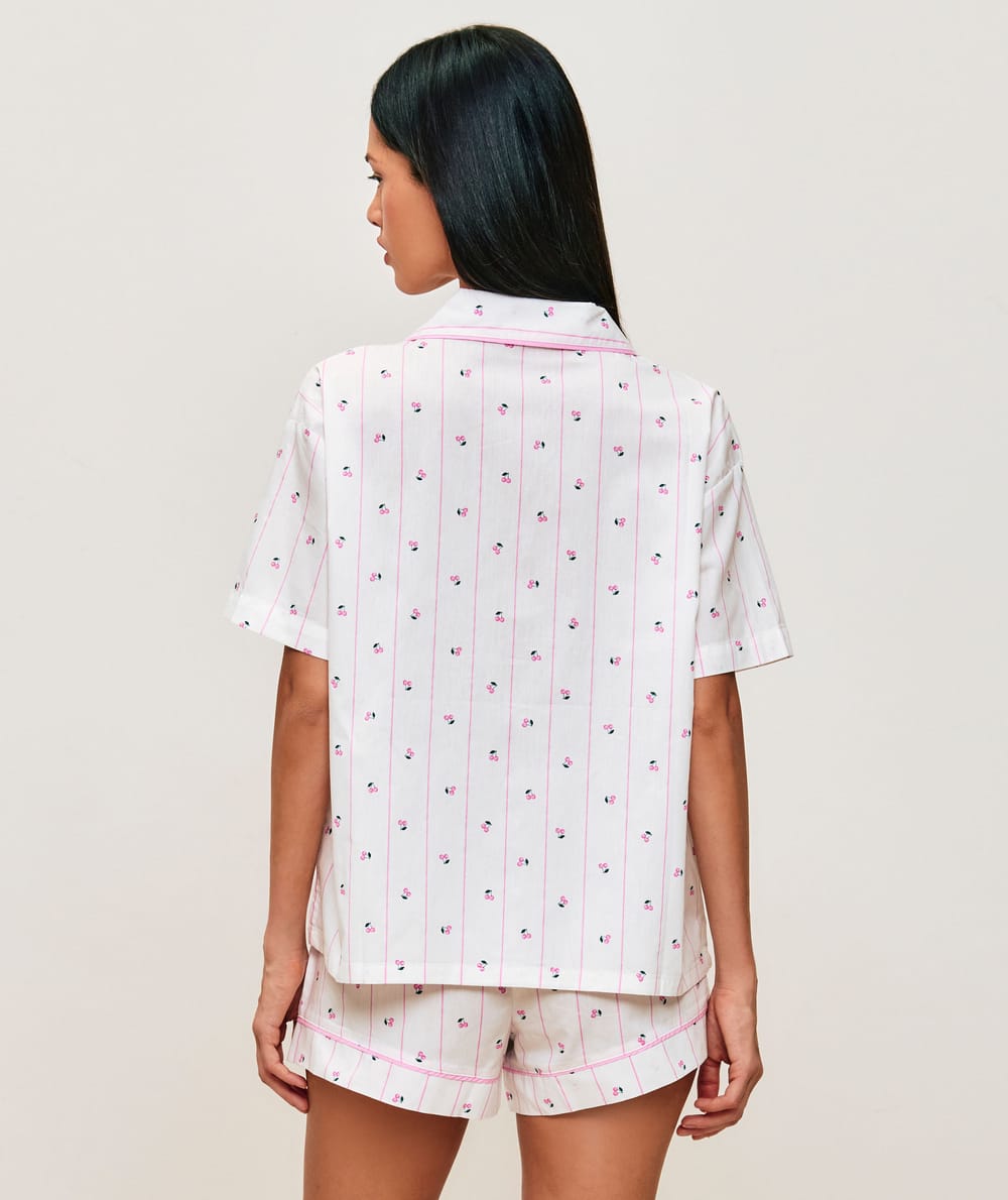 Cherry print poplin shorts;