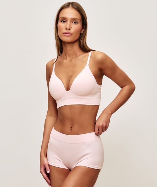 Seamless push-up bralette;