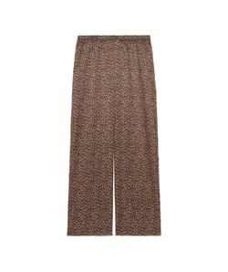 Pantalón de satén leopardo;