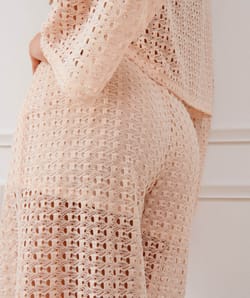 Crochet trousers;