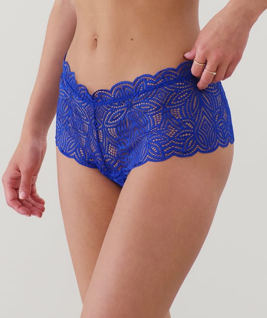 Lace cheeky brief;