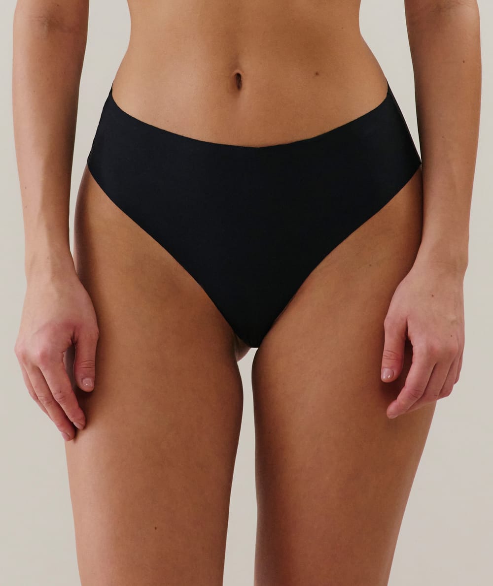 Lot de 2 shortys en microfibre;