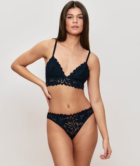 Soutien-gorge triangle en dentelle;