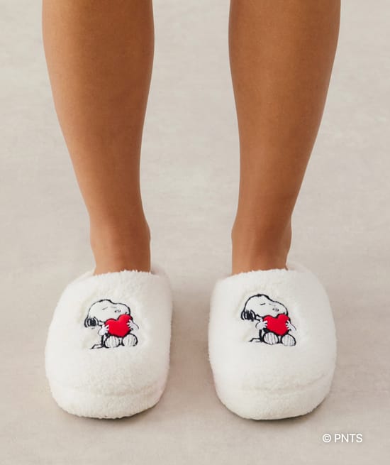 Zapatillas fluffy Snoopy;