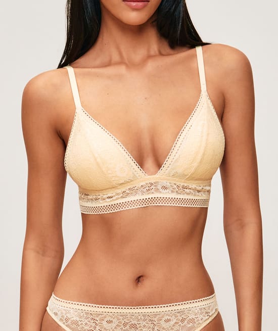Lace floral triangle push-up bra;
