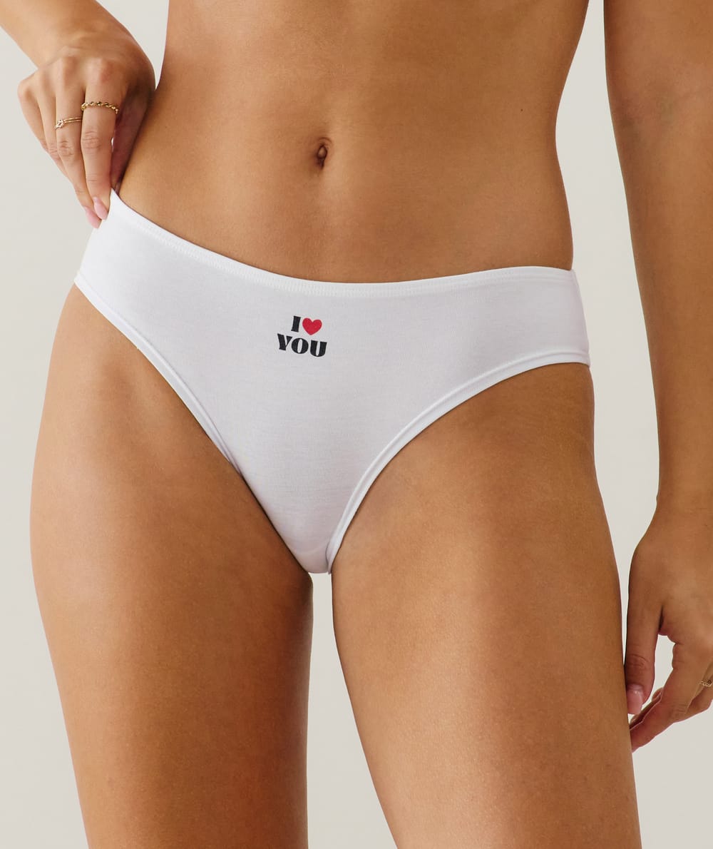 Pack of cotton briefs;