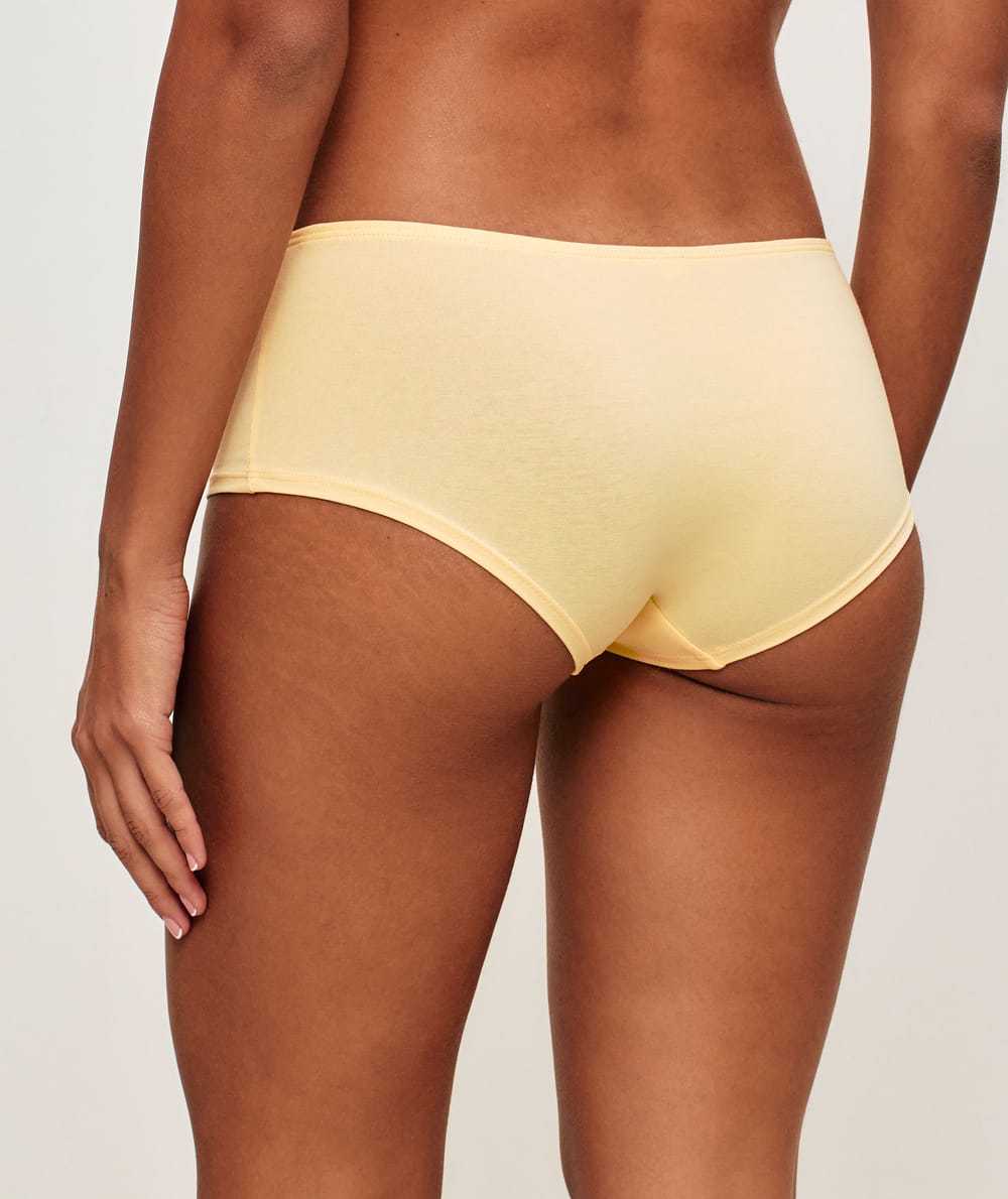 Pack of 3 cotton shorts;