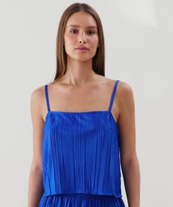 Conjunto de satén plisado;