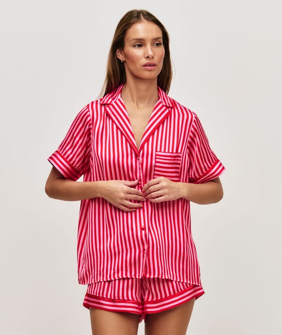 Short-sleeved striped satin shirt;